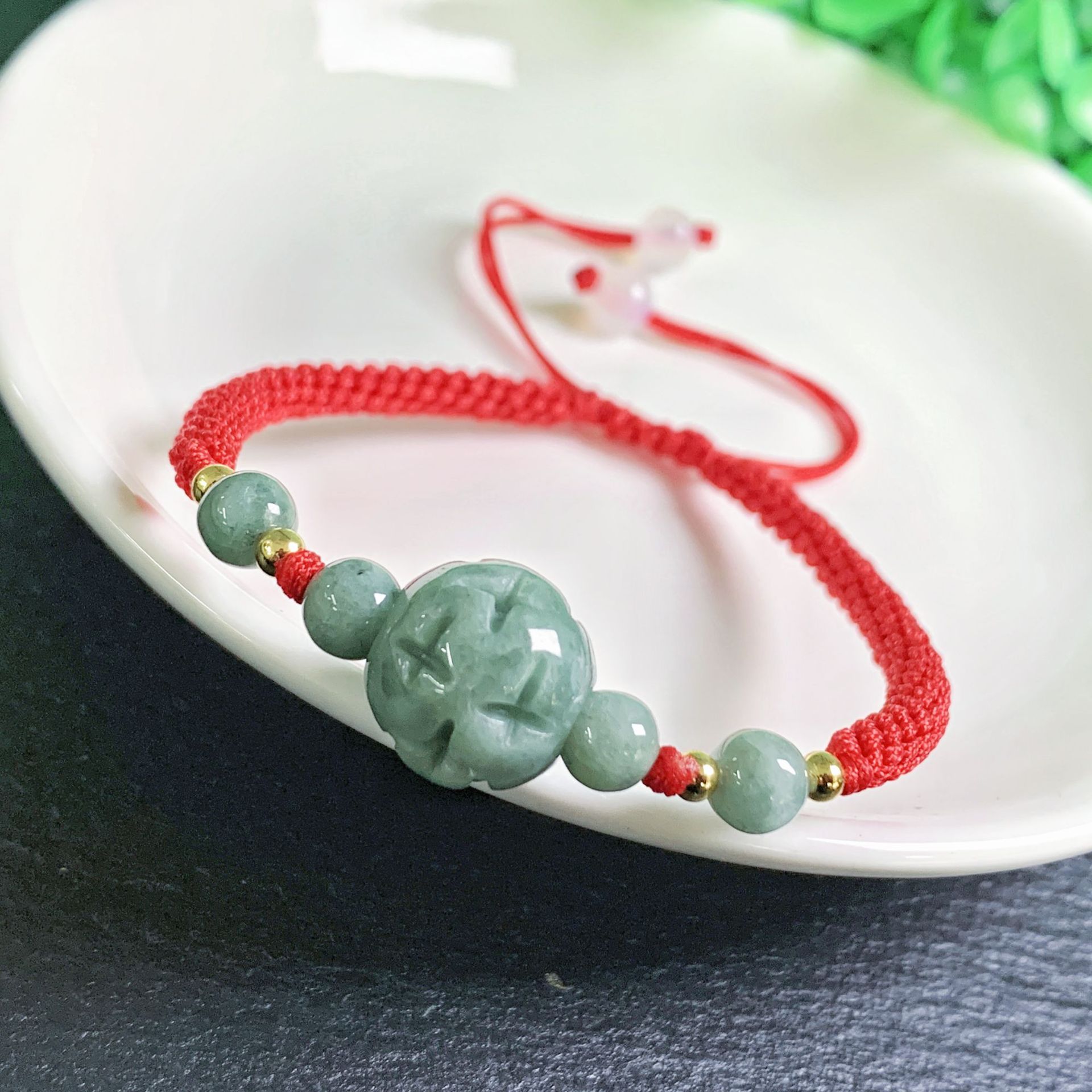 Jewelry & Watches Sp Z Oo Opinie - A Myanmar Jadeite Carve Bead Bracelet