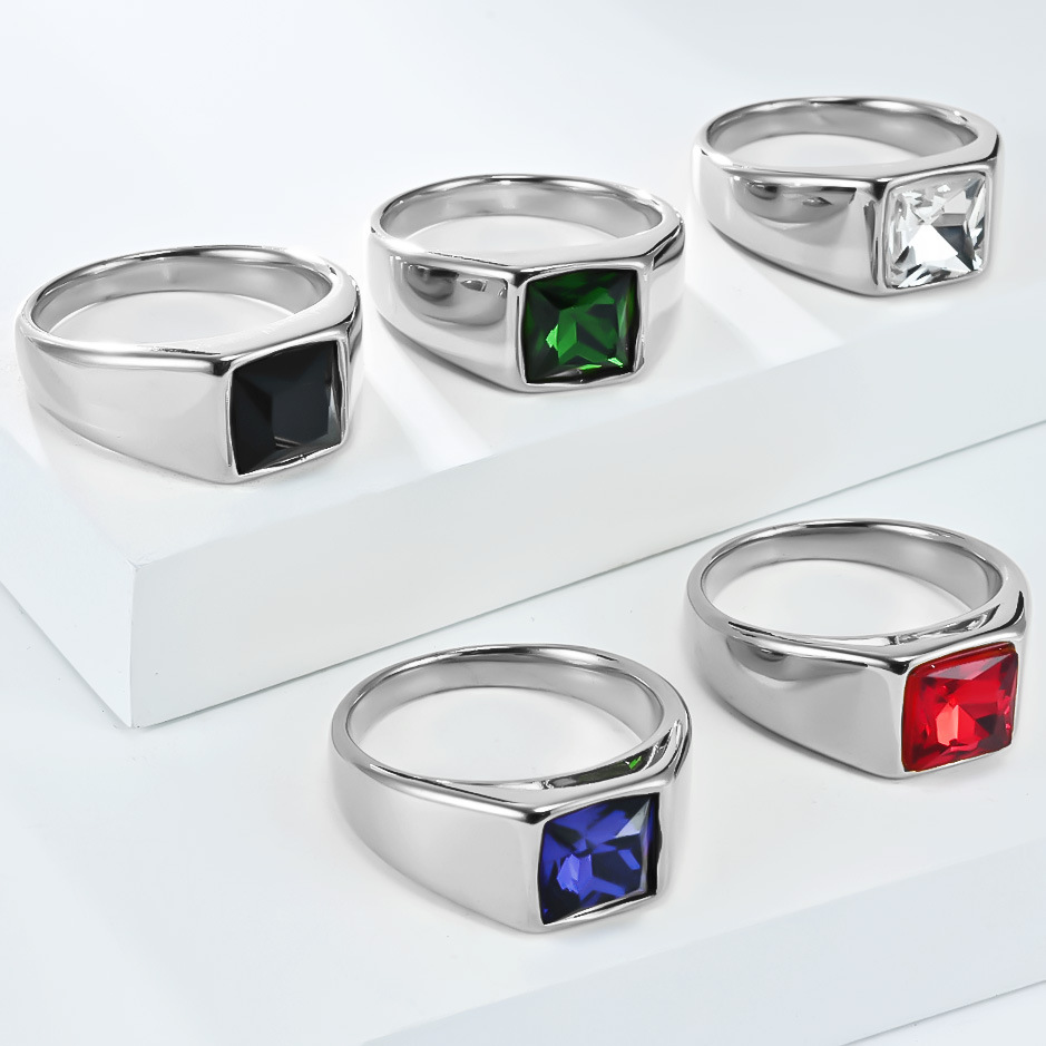 Stainless Steel Shinny Zircon  - Mens Signet Ring 评论和价格