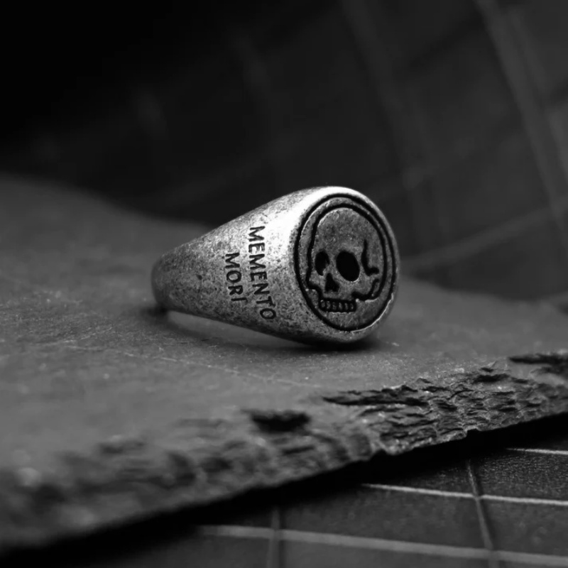 2025 Memento Mori Vintage New  - Mens Signet Ring 评论和价格